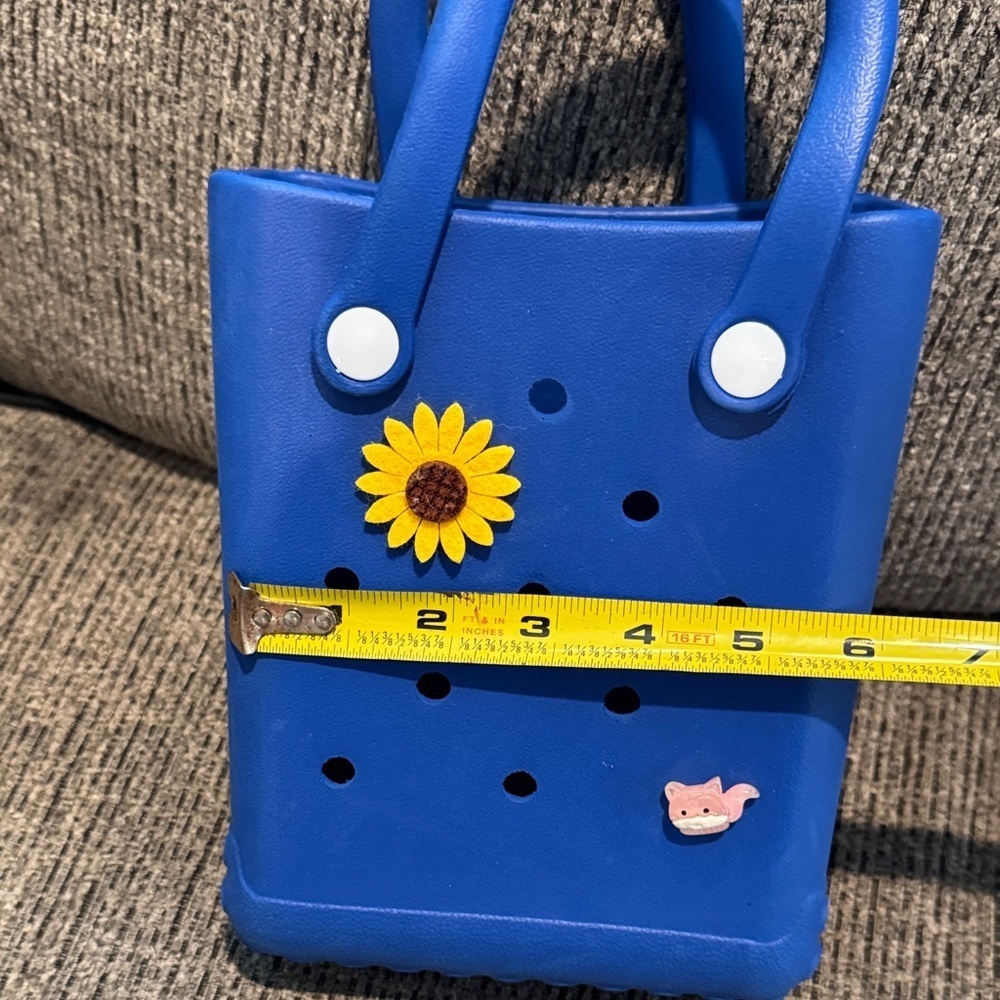 Blue Tote Bag with Sunflower and Cat Charms - Picture 4 of 5